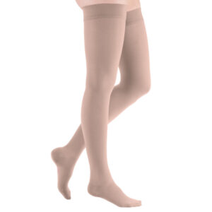 mediven plus CCL2 AG Schenkelstrümpfe normal (72-83 cm) mit Trikotabschlussrand