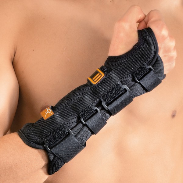 Orthoservice Polfit 21 lange Handgelenkstütze 1 Orthoservice Polfit 21 lange Handgelenkstütze