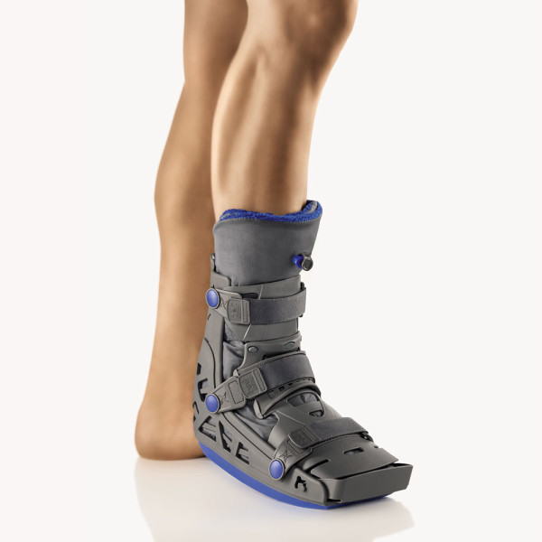 BORT X-Walker kurz Fuß- und Sprunggelenkorthese 1 BORT X-Walker kurz Fuß- und Sprunggelenkorthese