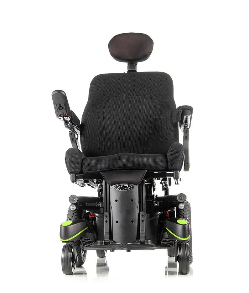 Q700M 02