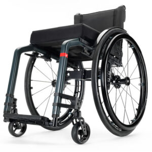 Küschall Champion, der Aktivrollstuhl in einem einzigartigem neuen Design, Hybrid-Faltmechanismus, Transportgewicht von nur 6,7kg